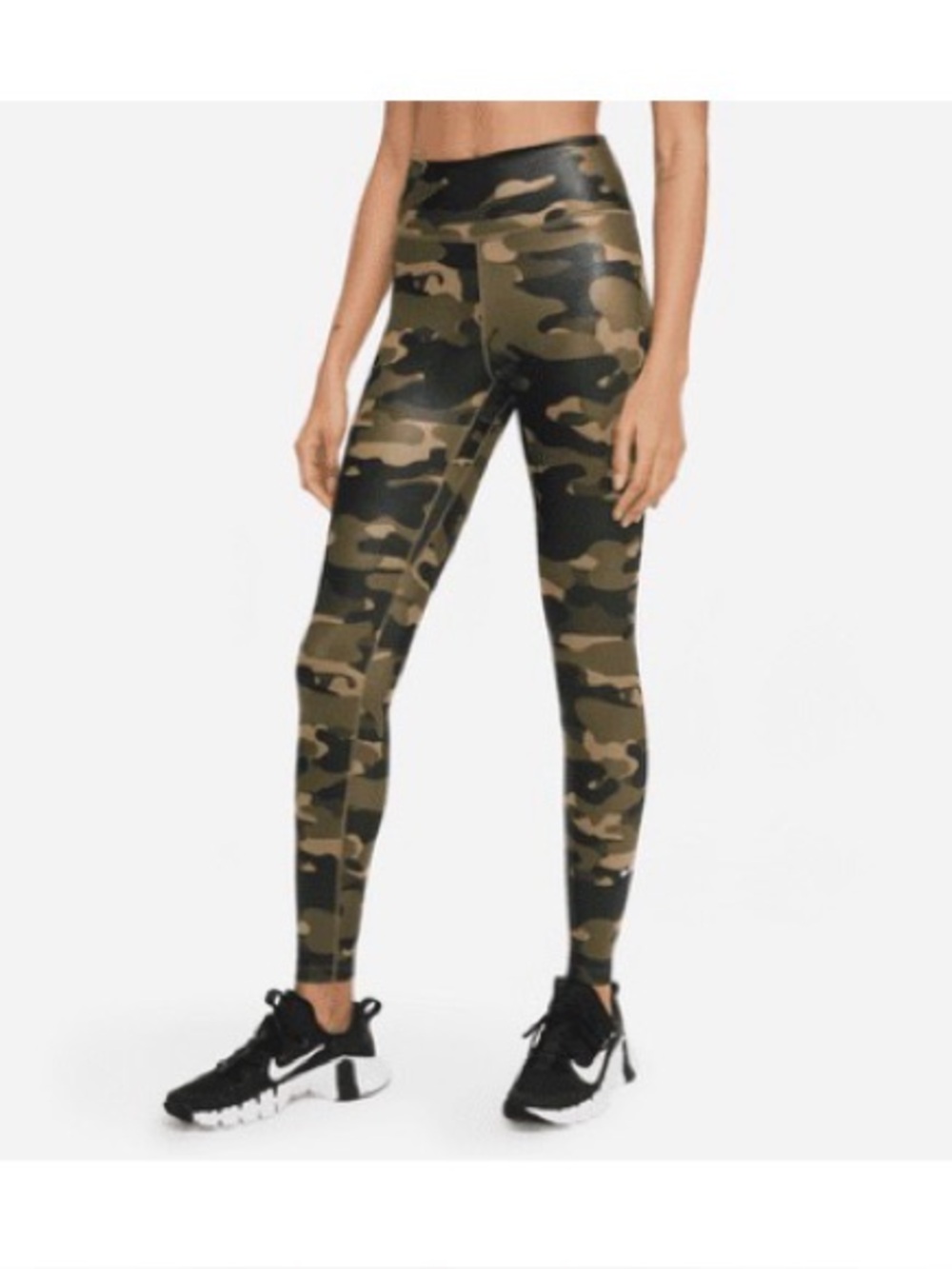Nike Dri-FIT Camo Leggings in Olive & Black